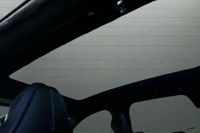 2021 Aston Martin DBX Standard