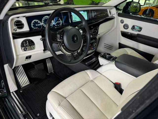2022 Rolls-Royce Phantom Standard