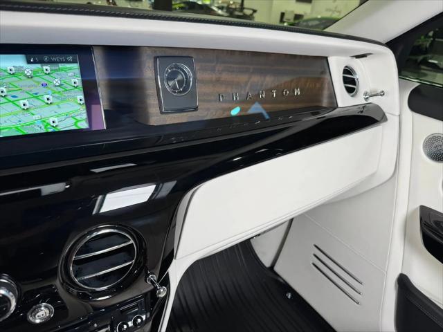 2022 Rolls-Royce Phantom Standard