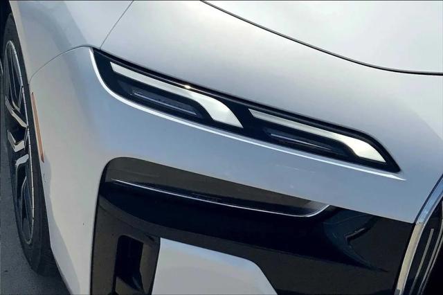 2026 BMW 7 Series 740i