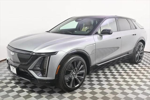 2025 Cadillac iQ Sport w/1SK