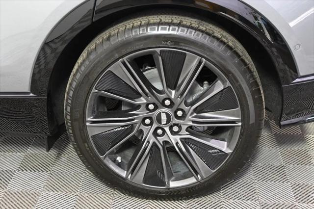 2025 Cadillac iQ Sport w/1SK