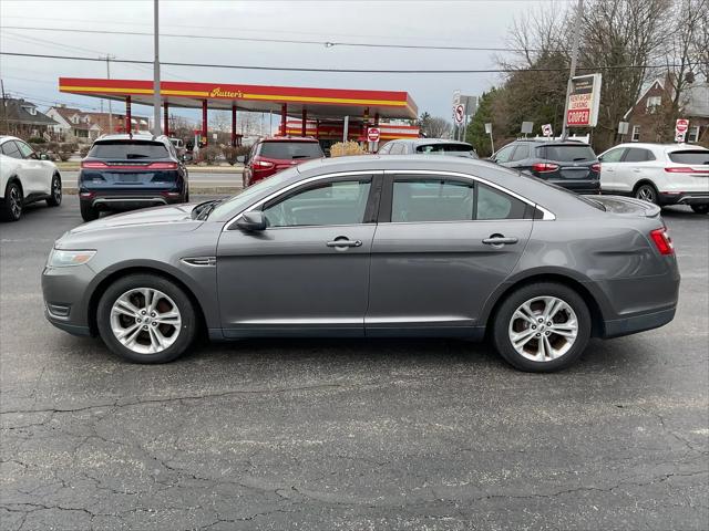 2013 Ford Taurus SEL