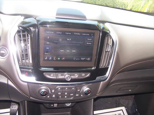 2020 Chevrolet Traverse FWD LT Leather