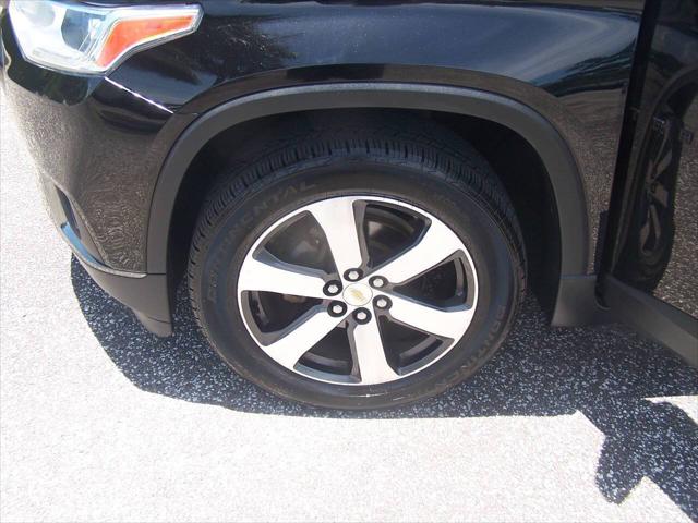 2020 Chevrolet Traverse FWD LT Leather