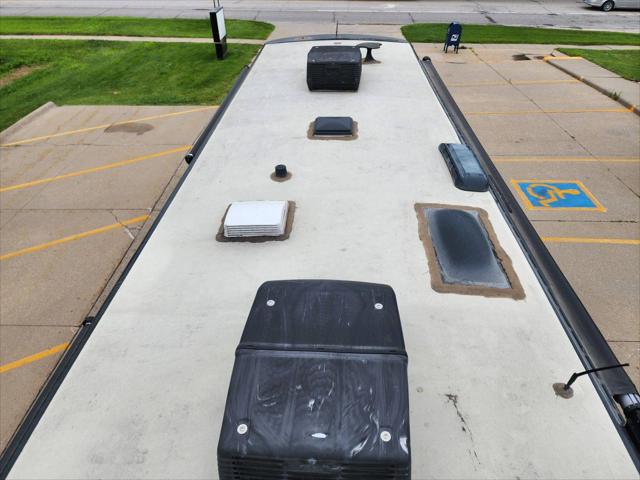 2019 Ford F-53 Base