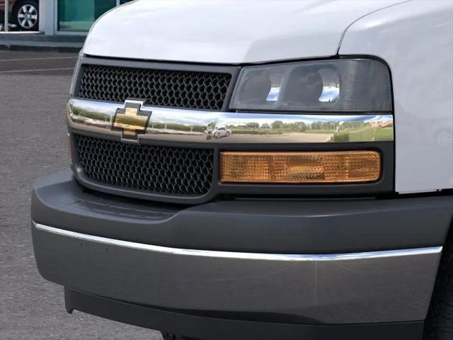 2025 Chevrolet Express Cutaway Work Van