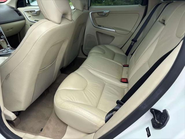 2012 Volvo XC60 3.2 Premier