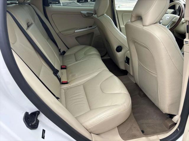 2012 Volvo XC60 3.2 Premier