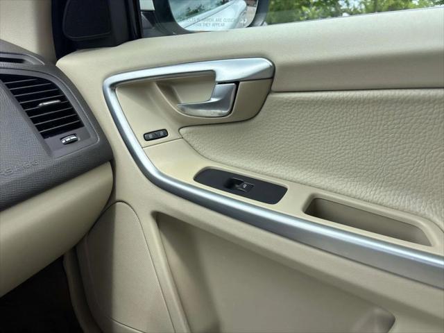2012 Volvo XC60 3.2 Premier