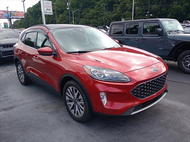 2022 Ford Escape Titanium