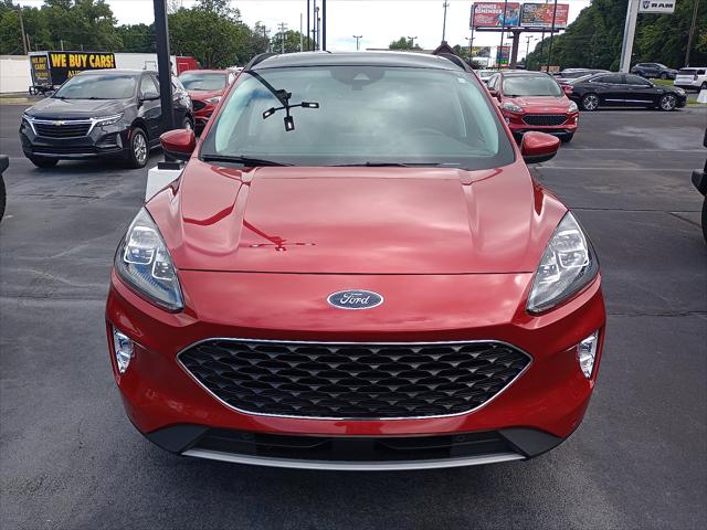 2022 Ford Escape Titanium