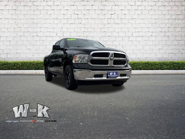 2022 RAM 1500 Classic SLT Crew Cab 4x4 57 Box 2022 RAM 1500 Classic SLT Crew Cab 4x4 57 Box