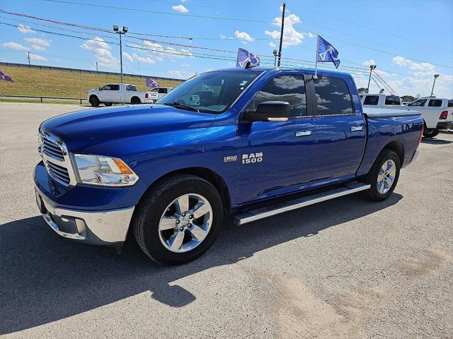 2017 RAM 1500 Lone Star Crew Cab 4x2 57 Box