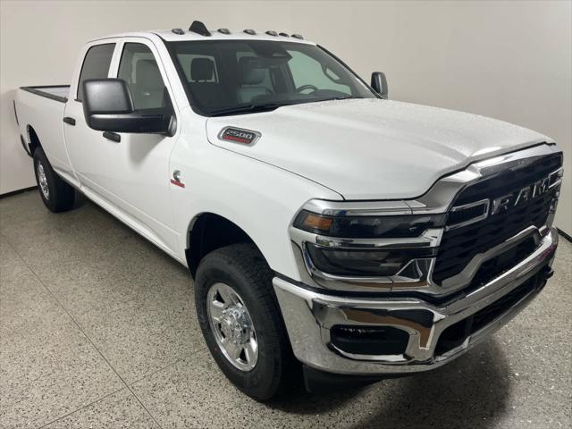 2025 RAM Ram 2500 RAM 2500 TRADESMAN CREW CAB 4X4 8 BOX