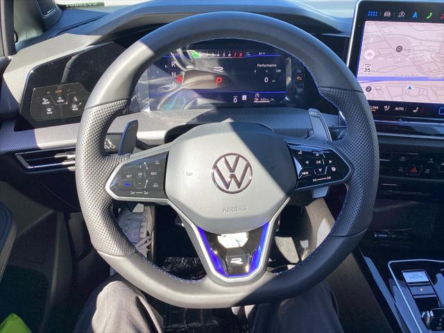 2025 Volkswagen Golf R 2.0T