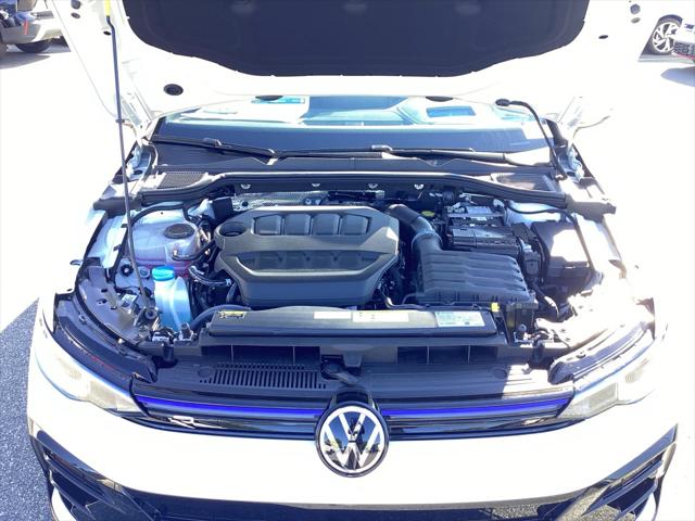 2025 Volkswagen Golf R 2.0T