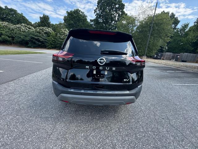 2021 Nissan Rogue SV FWD