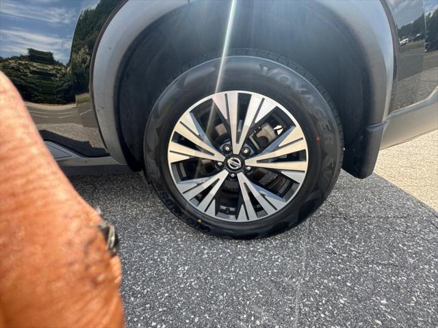 2021 Nissan Rogue SV FWD
