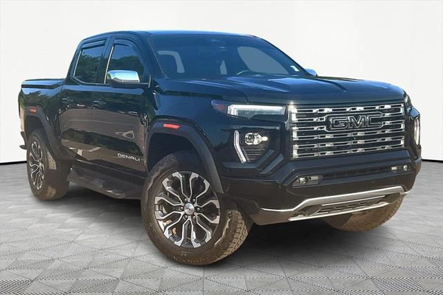 2023 GMC Canyon 4WD Crew Cab Short Box Denali