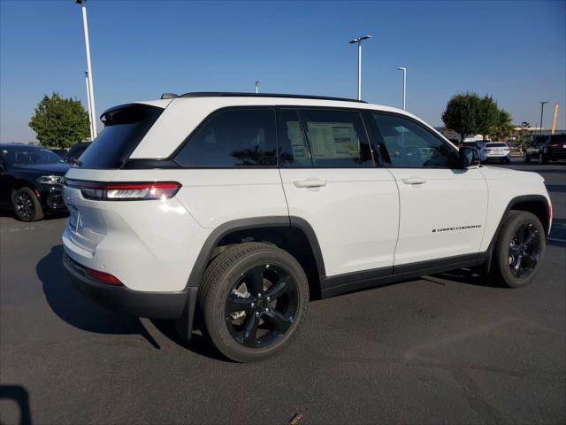 2025 Jeep Grand Cherokee GRAND CHEROKEE ALTITUDE X 4X4 2025 Jeep Grand Cherokee GRAND CHEROKEE ALTITUDE X 4X4