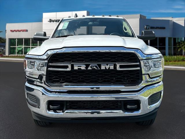2020 RAM 2500 Tradesman Crew Cab 4X4 64 Box