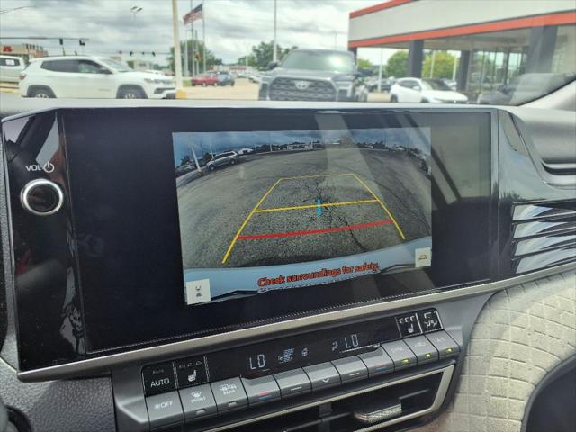 2025 Toyota Camry XLE AWD
