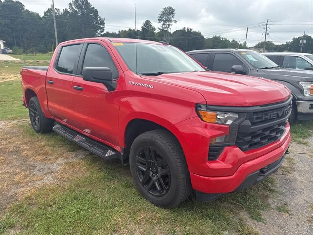 2023 Chevrolet Silverado 1500 4WD Crew Cab Short Bed Custom