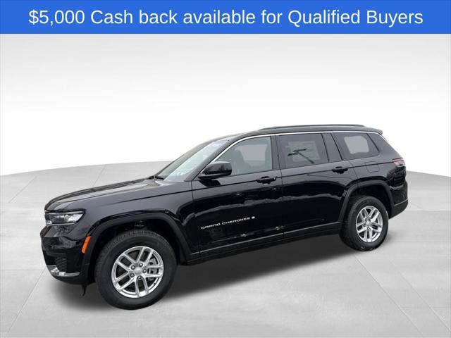 2025 Jeep Grand Cherokee GRAND CHEROKEE L LAREDO X 4X4