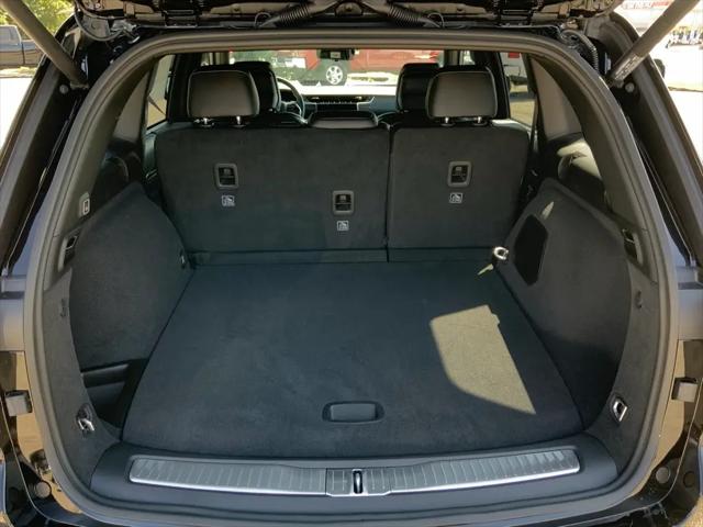 2025 Jeep Grand Cherokee Overland 4x4