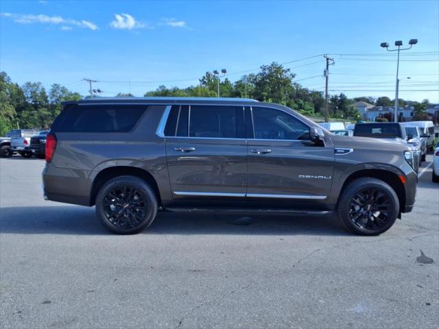 2021 GMC Yukon XL 4WD Denali