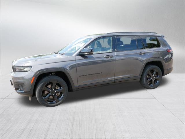 2022 Jeep Grand Cherokee L Altitude 4x4 2022 Jeep Grand Cherokee L Altitude 4x4