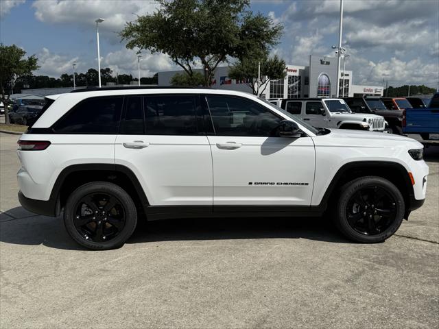 2025 Jeep Grand Cherokee GRAND CHEROKEE ALTITUDE 4X2