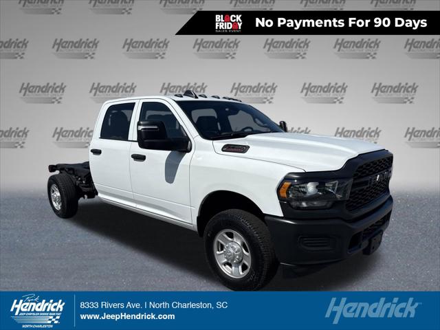 2024 RAM Ram 3500 Chassis Cab RAM 3500 TRADESMAN CREW CAB CHASSIS 4X4 60 CA 2024 RAM Ram 3500 Chassis Cab RAM 3500 TRADESMAN CREW CAB CHASSIS 4X4 60 CA