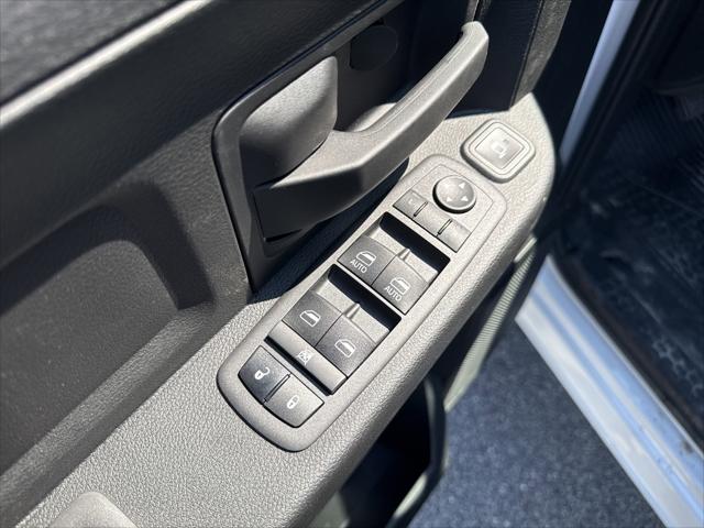 2024 Ram 3500 Chassis Cab Tradesman/SLT/Laramie/Limited