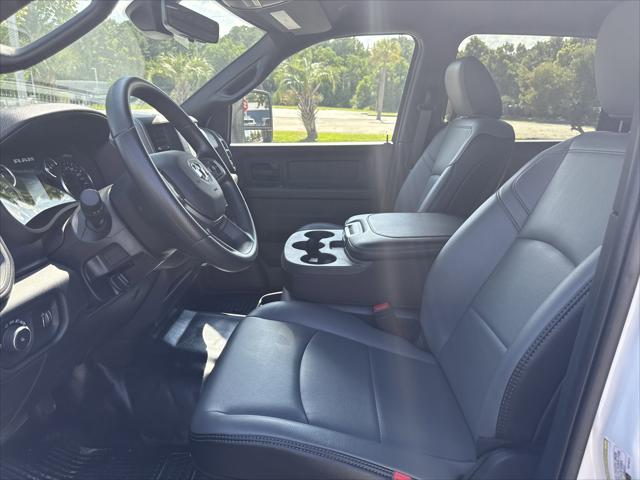 2024 Ram 3500 Chassis Cab Tradesman/SLT/Laramie/Limited