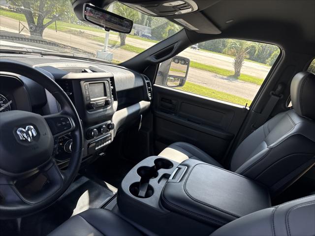 2024 Ram 3500 Chassis Cab Tradesman/SLT/Laramie/Limited