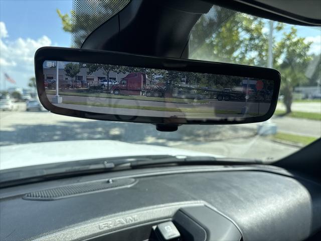 2024 Ram 3500 Chassis Cab Tradesman/SLT/Laramie/Limited