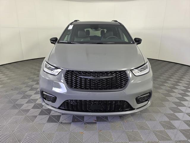 2025 Chrysler Pacifica PACIFICA LIMITED