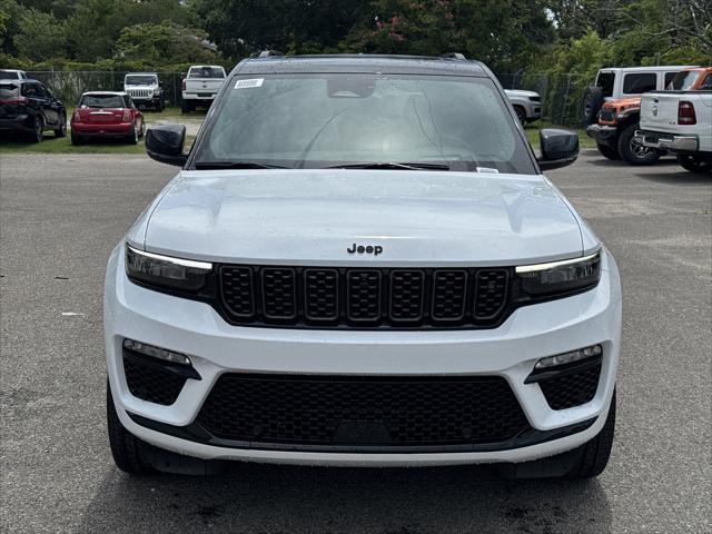 2025 Jeep Grand Cherokee GRAND CHEROKEE SUMMIT RESERVE 4X4
