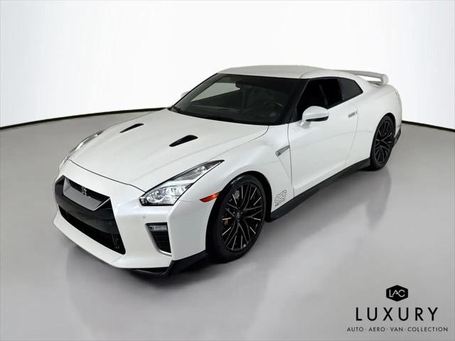 2020 Nissan GT-R Premium Dual-clutch 6-Speed Transmission
