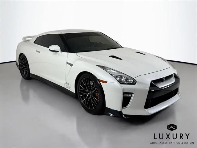 2020 Nissan GT-R Premium Dual-clutch 6-Speed Transmission