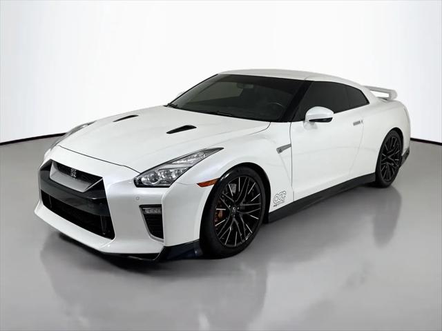 2020 Nissan GT-R Premium Dual-clutch 6-Speed Transmission