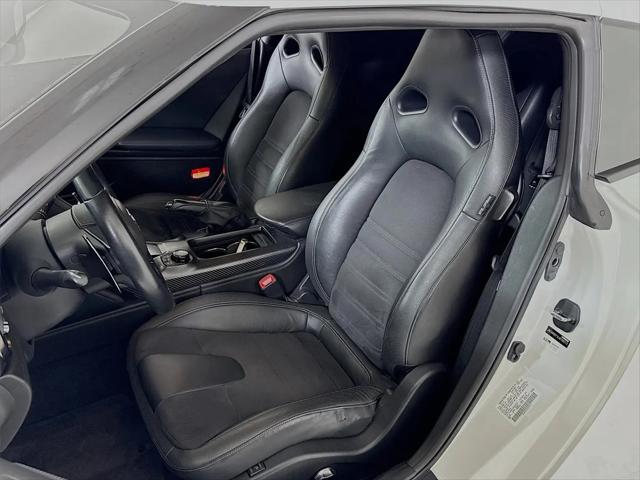 2020 Nissan GT-R Premium Dual-clutch 6-Speed Transmission