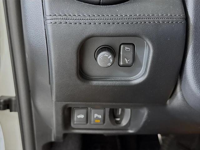 2020 Nissan GT-R Premium Dual-clutch 6-Speed Transmission