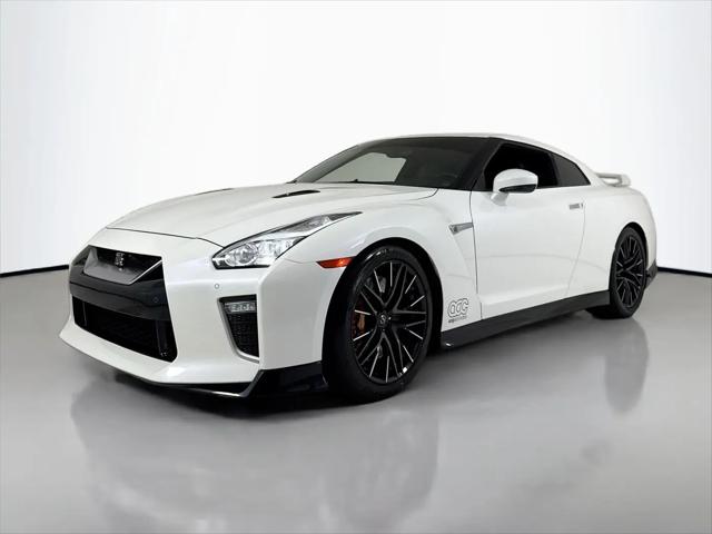 2020 Nissan GT-R Premium Dual-clutch 6-Speed Transmission