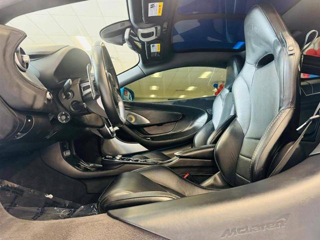 2021 McLaren GT Coupe