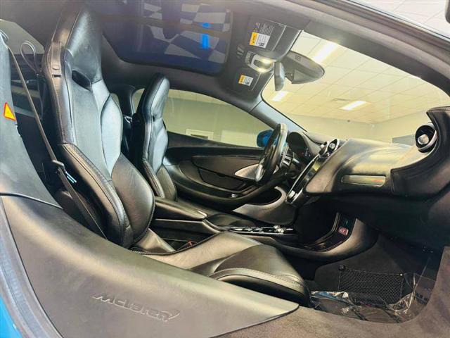2021 McLaren GT Coupe
