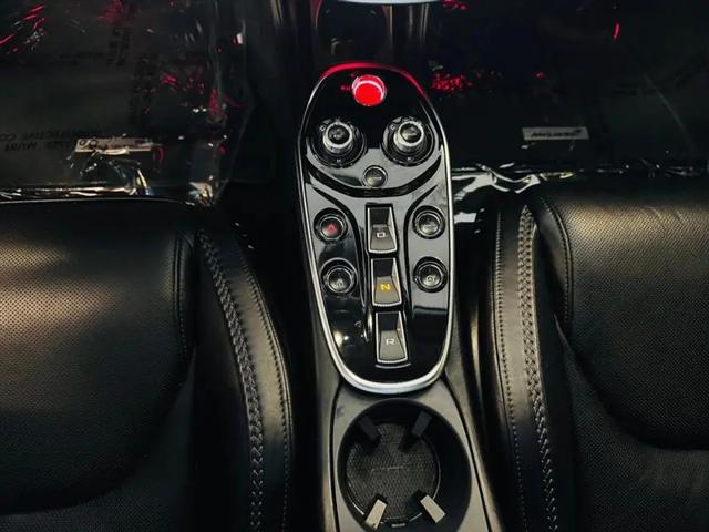 2021 McLaren GT Coupe