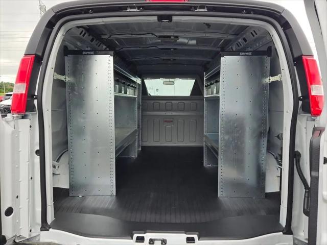 2025 Chevrolet Express Cargo Van RWD 2500 Regular Wheelbase WT